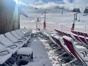 2/4/24, perfect late season snow conditions in Les Gets